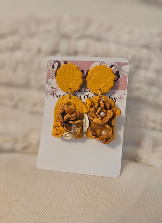 Mustard florals and pearl round and arch